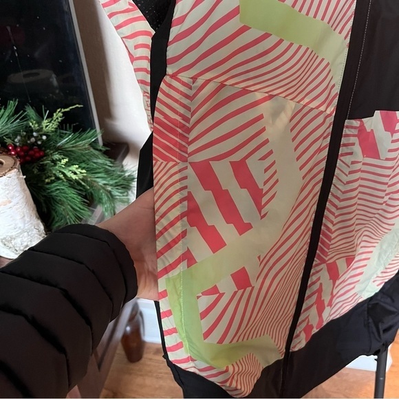 Adidas Men's Terrex Trail Wind Jacket - Size Small, New Without Tags - Picture 4 of 8